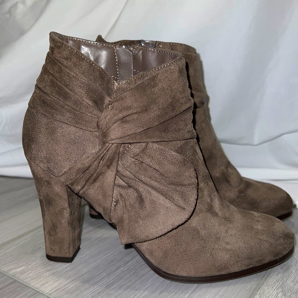 Impo Booties, Like new! Brown vegan suede.